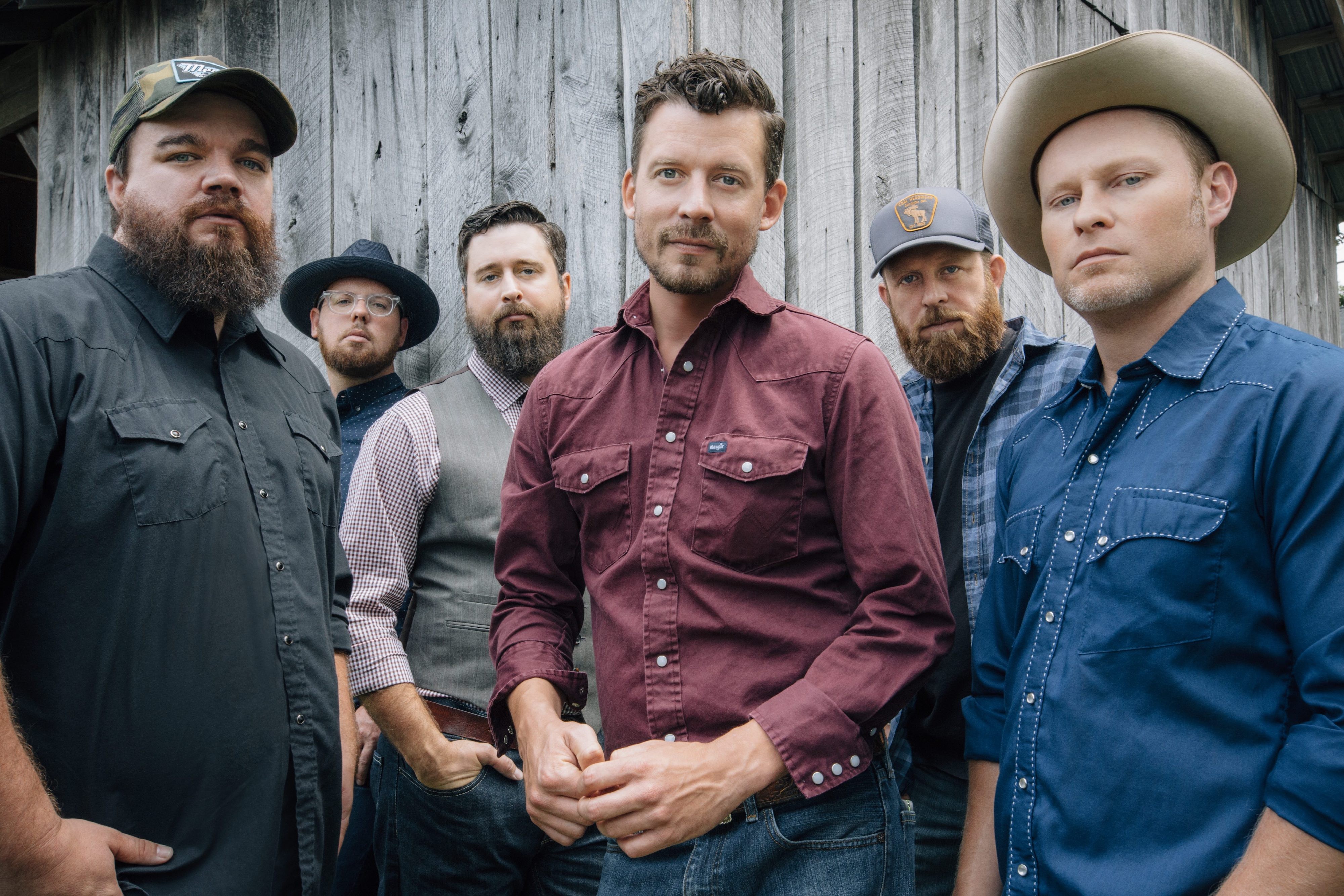 Turnpike Troubadours Detour to NorVa