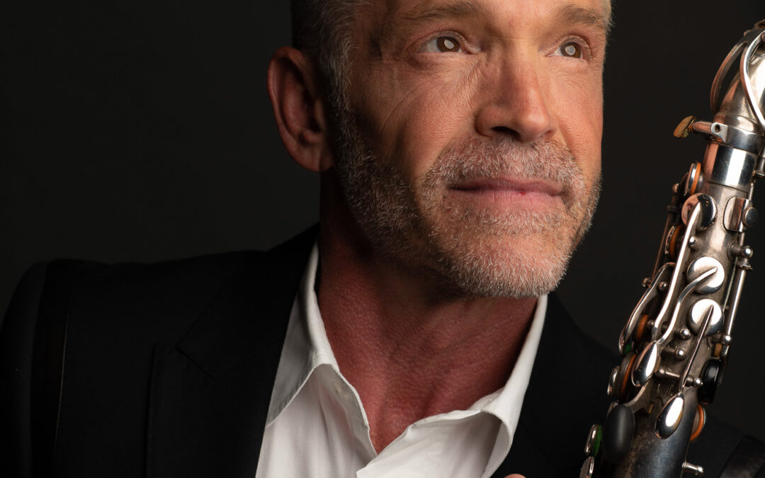 PREVIEW: Dave Koz Continues Smooth Jazz Holiday Tradition