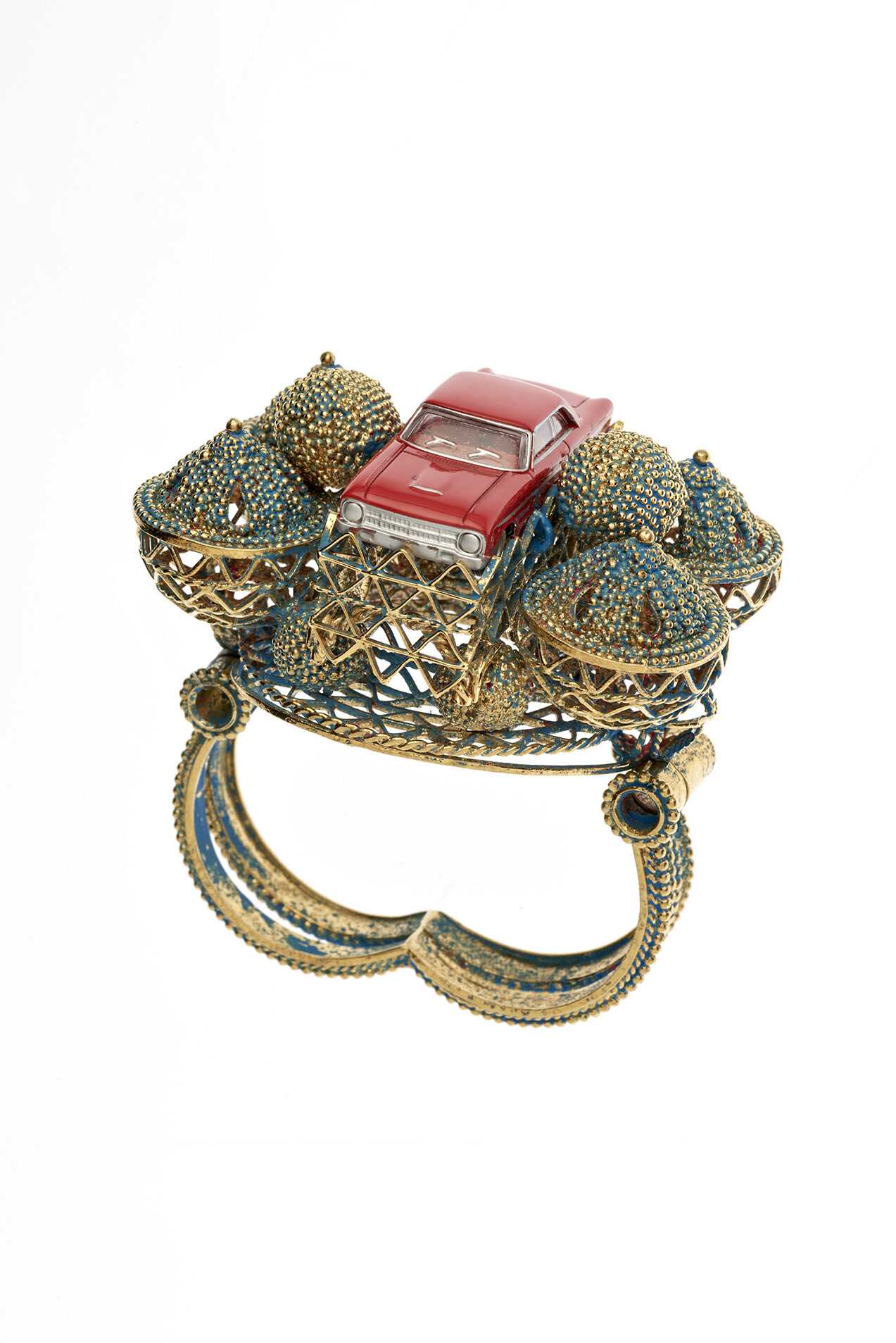 Constellations Brings Universe of Wearable Art to the Chrysler